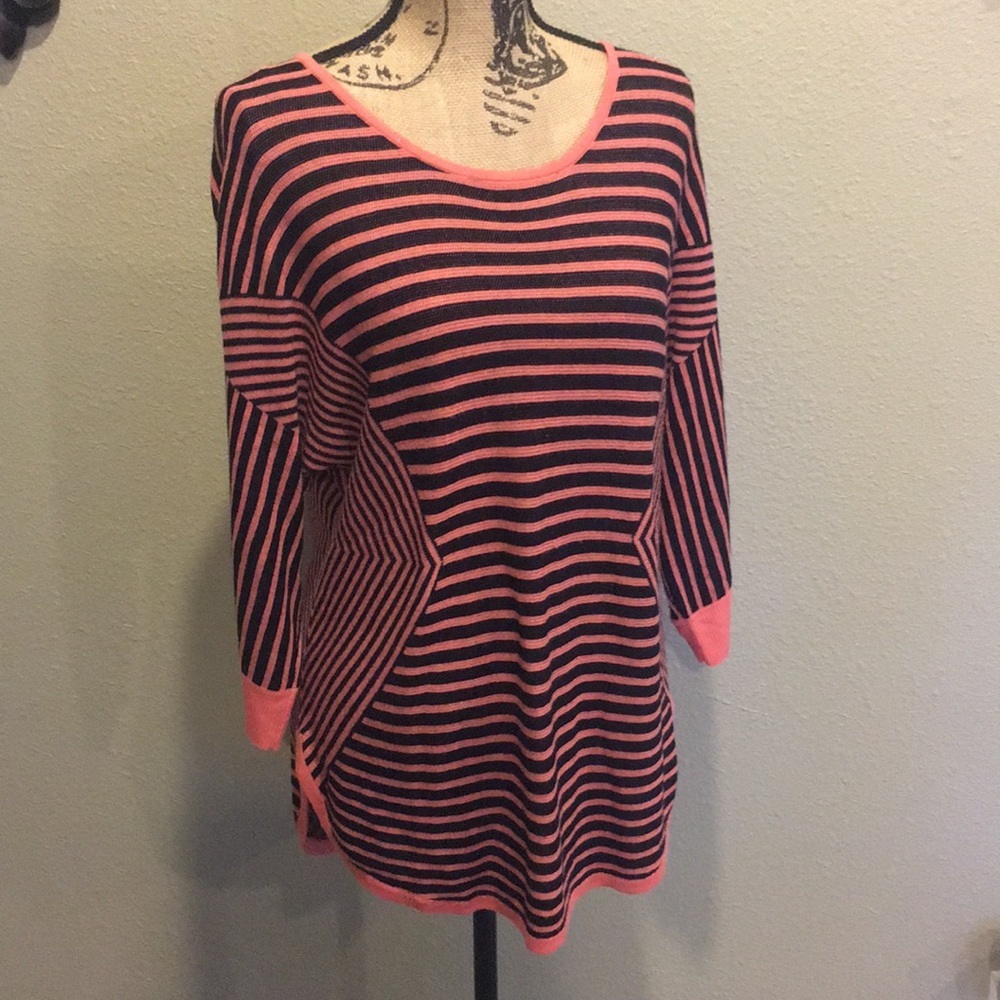 Dena Buchanan sweater sz L